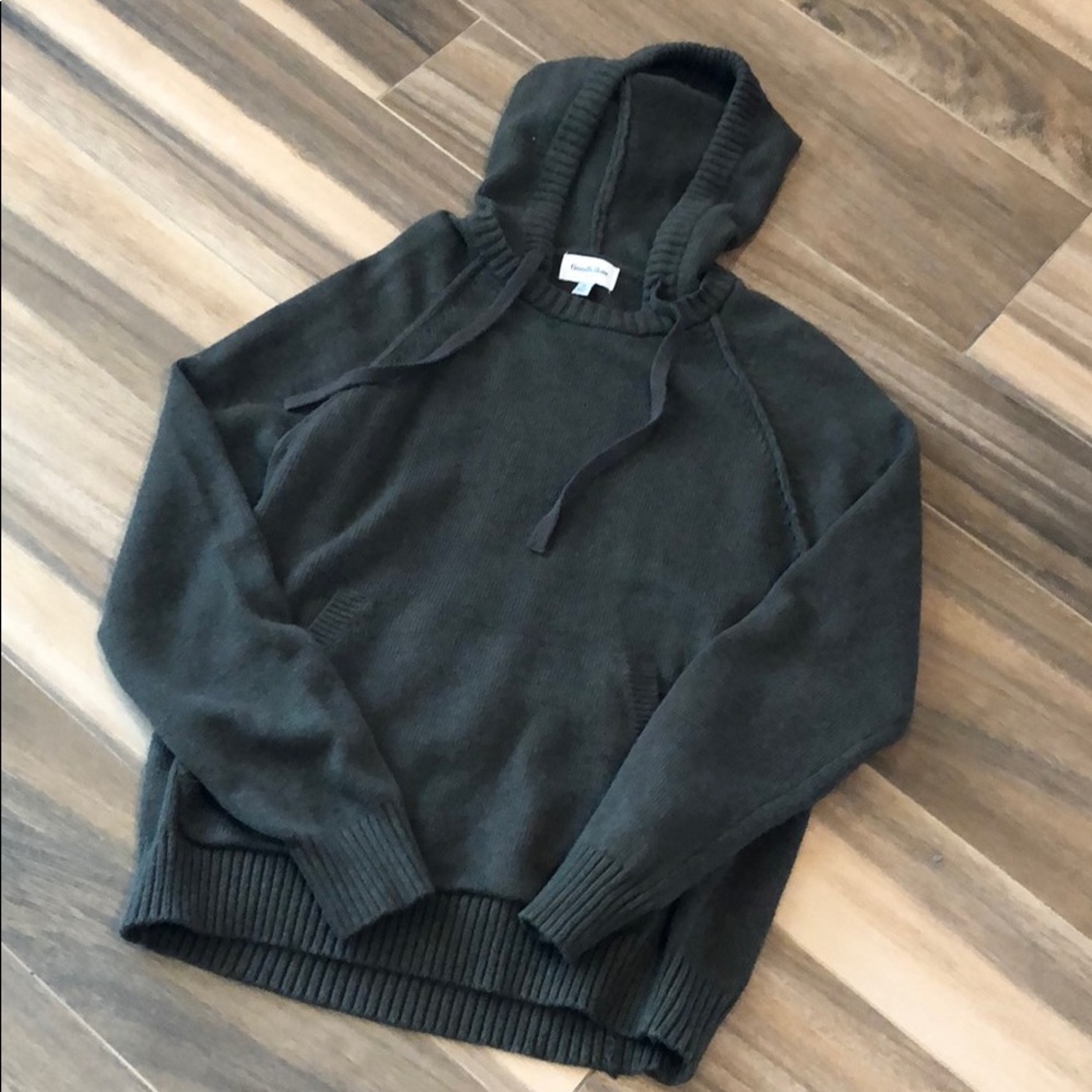 Goodfellow and Co hoodie sweater